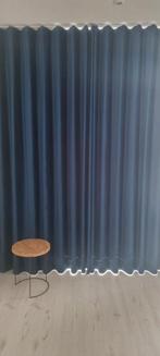 Donkerblauwe verduisterende overgordijnen, Huis en Inrichting, Stoffering | Gordijnen en Lamellen, Ophalen of Verzenden, Zo goed als nieuw