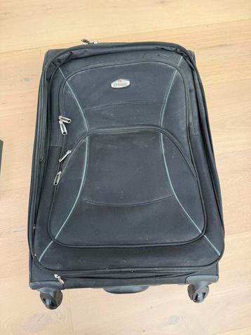 CYLuggage grote zwarte koffer beschikbaar voor biedingen