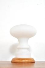 Vintage tafellamp glazen lamp opaline glas mushroom jaren 70, Ophalen of Verzenden, Gebruikt, Glas, Minder dan 50 cm