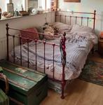 Vintage Twijfelaar Spijlen bed +custom matras, Antiek en Kunst, Antiek | Meubels | Bedden, Ophalen