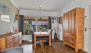 Complete Woonkamer set licht eiken beschikbaar voor biedingen