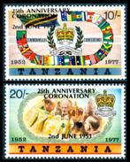 KAVEL Tanzania 1977, QEII, 25 jaar Troon,  pfrs./plaksp., Postzegels en Munten, Postzegels | Thematische zegels, Koningshuis, Verzenden