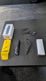 OLIGHT Warrior M2R pro, Caravans en Kamperen, Ophalen of Verzenden, Gebruikt, Batterij