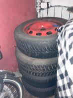 Winterbanden met goed profiel en velgen voor vw polo., Ophalen, Zo goed als nieuw