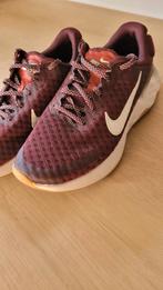 Nike Renew Bordeaux Rood - Maat 38, Kleding | Dames, Sportschoenen, Nike, Ophalen of Verzenden, Gedragen