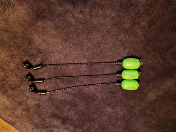 3x fox hangers  beschikbaar voor biedingen