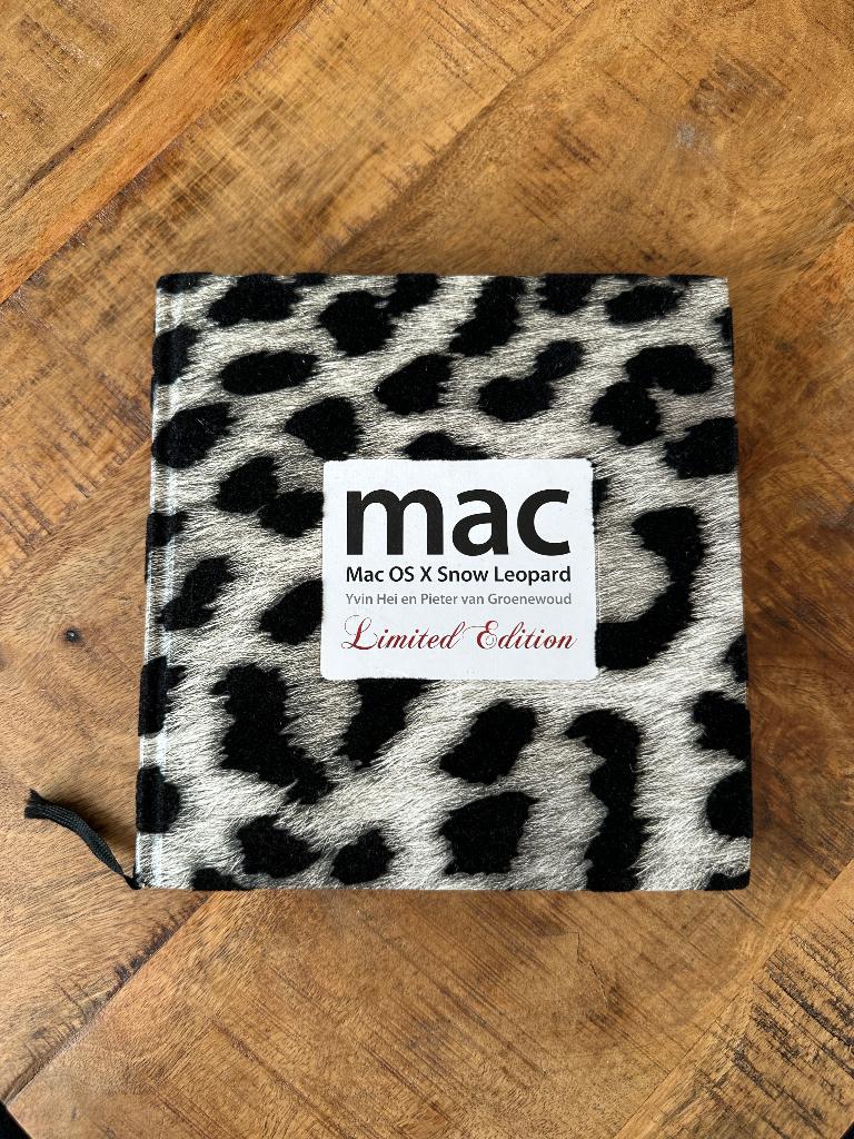 Limited Edition Mac boek, nummer 649, Ophalen of Verzenden, Zo goed als nieuw, Besturingssystemen, Pieter van Groenewoud