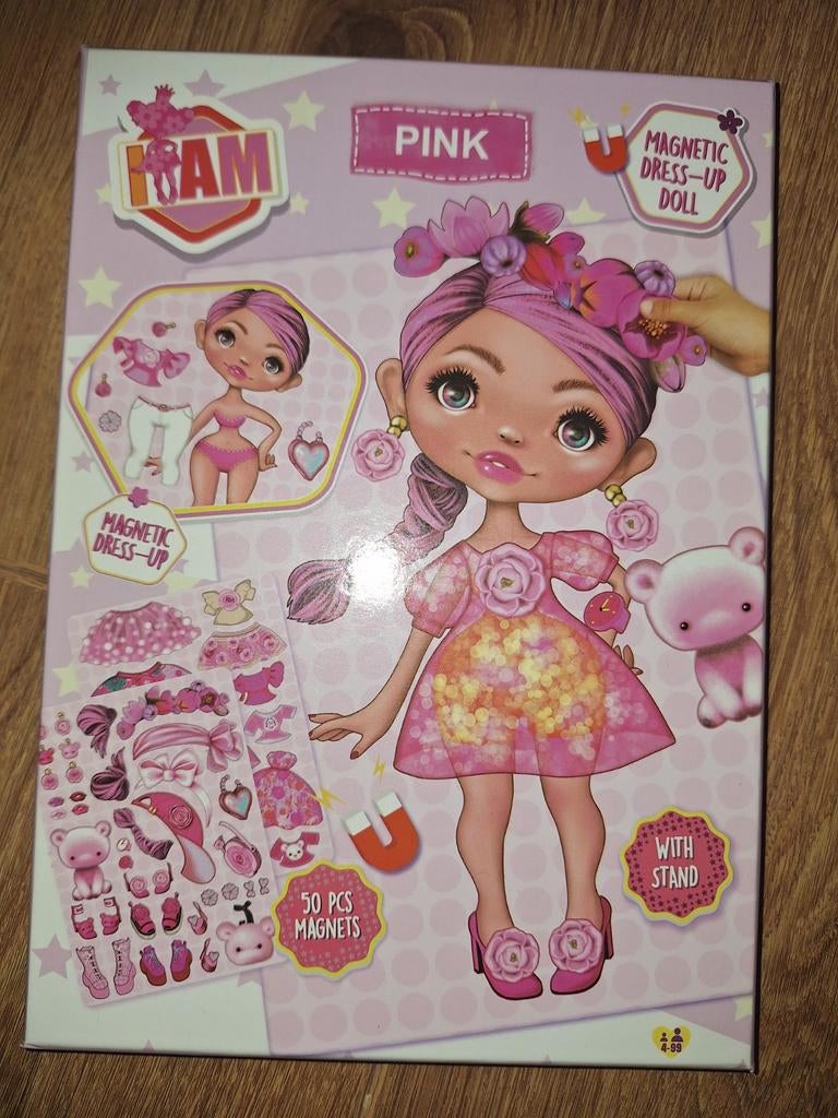 Magneet Aankleedpop - Uren Speelplezier!, Ophalen of Verzenden, Zo goed als nieuw, Overige typen