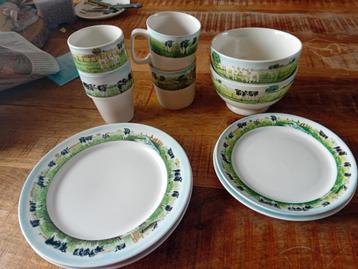 10 delig   2 persoon  servies  wiebe van de zee  beschikbaar voor biedingen