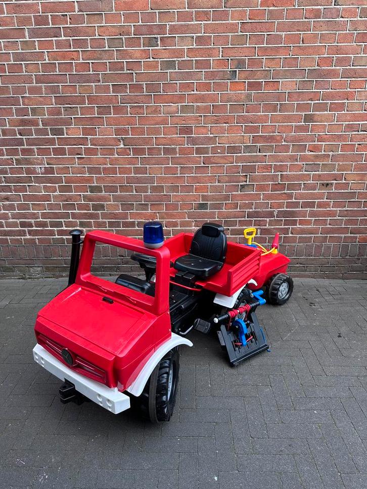 Rolly Toys Unimog Brandweer met lier en blustrailer trapauto, Kinderen en Baby's, Speelgoed | Buiten | Voertuigen en Loopfietsen