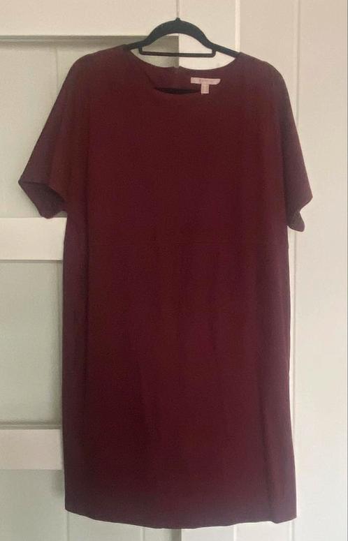 Suèdelook Esprit jurkje & gratis sandalen, Kleding | Dames, Jurken, Zo goed als nieuw, Maat 42/44 (L), Rood, Knielengte, Ophalen of Verzenden