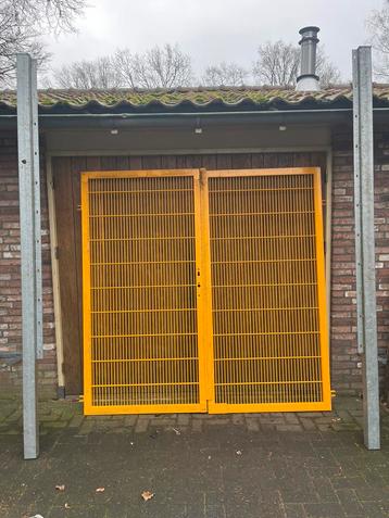 Dubbele poort 200x200 cm - Slechts €150,-  beschikbaar voor biedingen