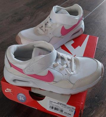Nike Air Max, maat 34. Nieuw in doos beschikbaar voor biedingen