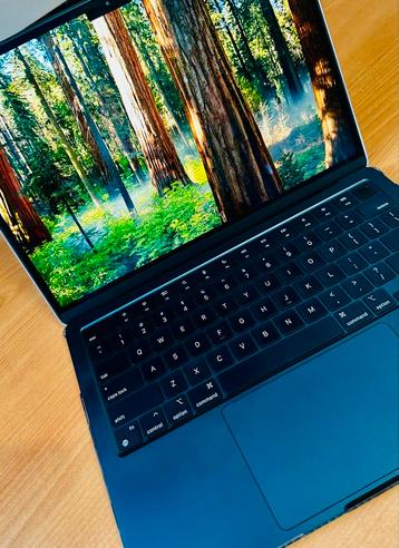 MacBook Air - Zo goed als nieuw! Amper 30 uur aangestaan! beschikbaar voor biedingen