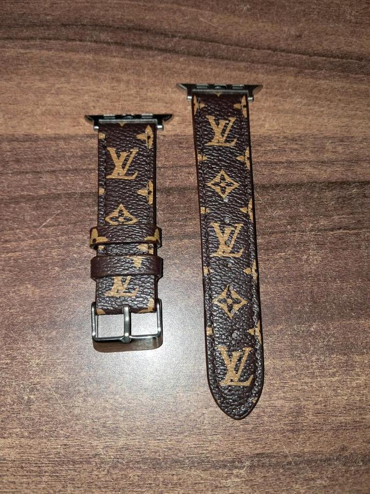 Louis Vuitton Apple Watch Bandje, Telecommunicatie, Wearable-accessoires, Gebruikt, Bandje, Ophalen of Verzenden