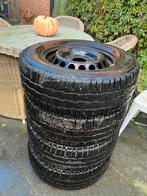 Winterbanden Mercedes Sprinter 235/65R16, Ophalen, 16 inch, Banden en Velgen, Winterbanden