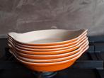 Le Creuset ovenschaaltjes, Huis en Inrichting, Keuken | Potten en Pannen, Ophalen of Verzenden, Zo goed als nieuw, Gietijzer, Koekenpan of Braadpan