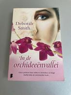 In de Orchideeënvallei - Deborah Smith, Ophalen of Verzenden, Gelezen