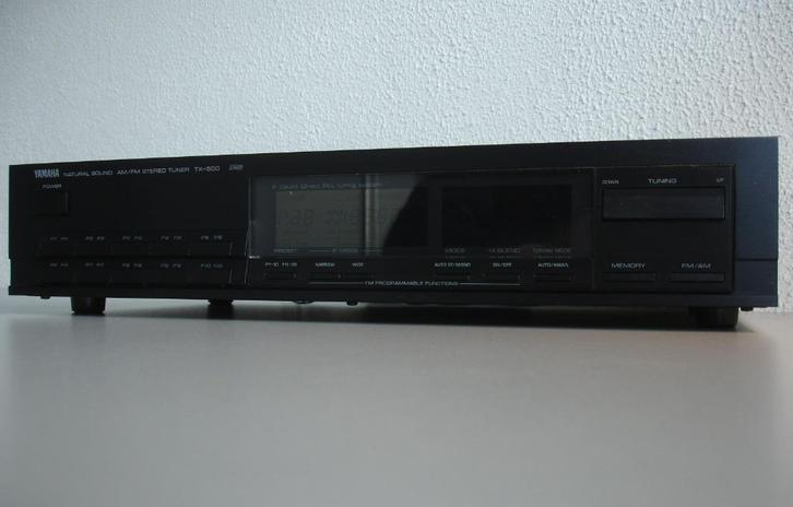 Yamaha TX-500/U radio tuner, Audio, Tv en Foto, Tuners, Zo goed als nieuw, Analoog, Ophalen of Verzenden