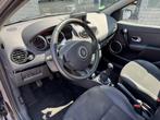 Renault Clio 1.2 Night & Day Distributie VV Navi NAP, Voorwielaandrijving, Euro 5, Gebruikt, 4 cilinders
