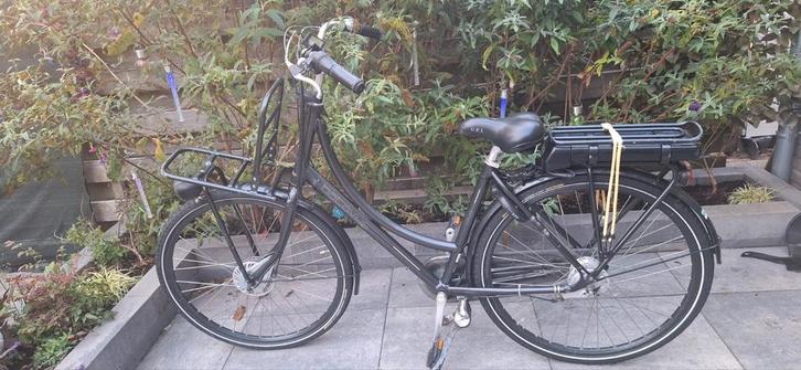 Batavus Dames fiets opknapper zsm ophalen!, Fietsen en Brommers, Fietsen | Dames | Omafietsen, Gebruikt, Ophalen