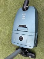 Goedwerkende bosch stofzuiger1500 Watt met 4nieuw stofzakken, Ophalen