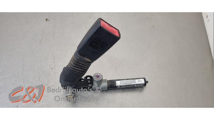 Veiligheidsgordel Insteek Midden-voor van een Peugeot Boxer, Auto-onderdelen, Interieur en Bekleding, Peugeot, Gebruikt, 3 maanden garantie