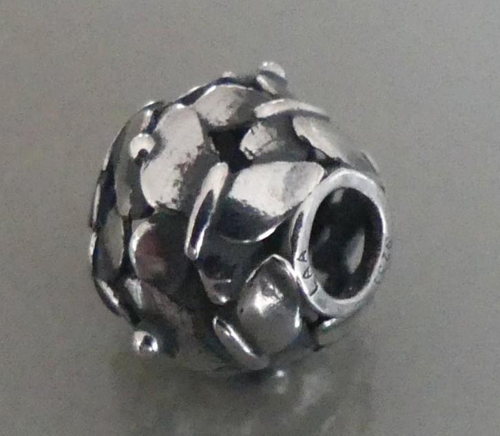 Trollbeads VLINDERZWERM, Sieraden, Tassen en Uiterlijk, Bedels, Zo goed als nieuw, Trollbeads, Zilver, 1 bedel, Verzenden