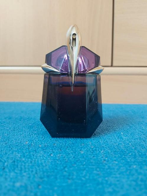 Alien mugler parfum 30ml refillable, Sieraden, Tassen en Uiterlijk, Uiterlijk | Parfum, Zo goed als nieuw, Ophalen of Verzenden