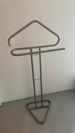 Kledingrek, Ophalen, Gebruikt