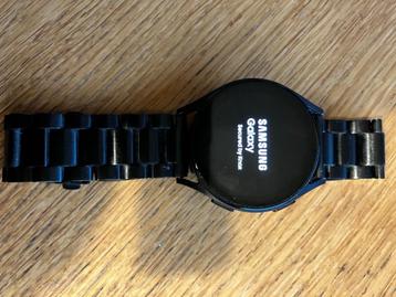 Samsung smartwatch 5 beschikbaar voor biedingen