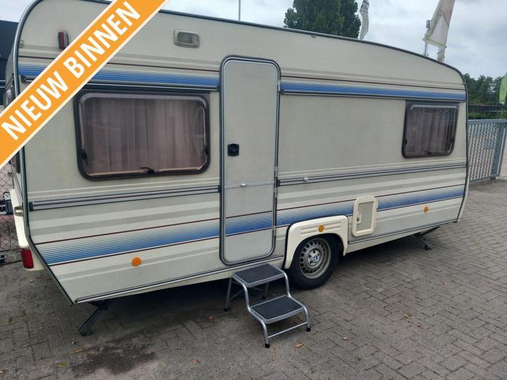 Wilk 1 standaard zit en rondzi, Caravans en Kamperen, Caravans, Bedrijf, tot en met 4, 750 - 1000 kg, Standaardzit, Wilk, Overige typen