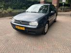 Volkswagen Golf 1.6 77KW 2002 Blauw, Voorwielaandrijving, Stof, Metallic lak, 4 cilinders