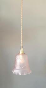 Antieke hanglamp met roze glazen kap - messing fiitting, Vintage, antiek, Ophalen of Verzenden, Zo goed als nieuw, Glas