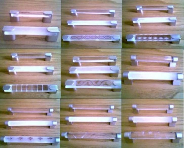 Kristallen handgrepen, Huis en Inrichting, Keuken | Complete keukens, Nieuw, Overige typen, Overige kleuren, Kunststof, Ophalen of Verzenden