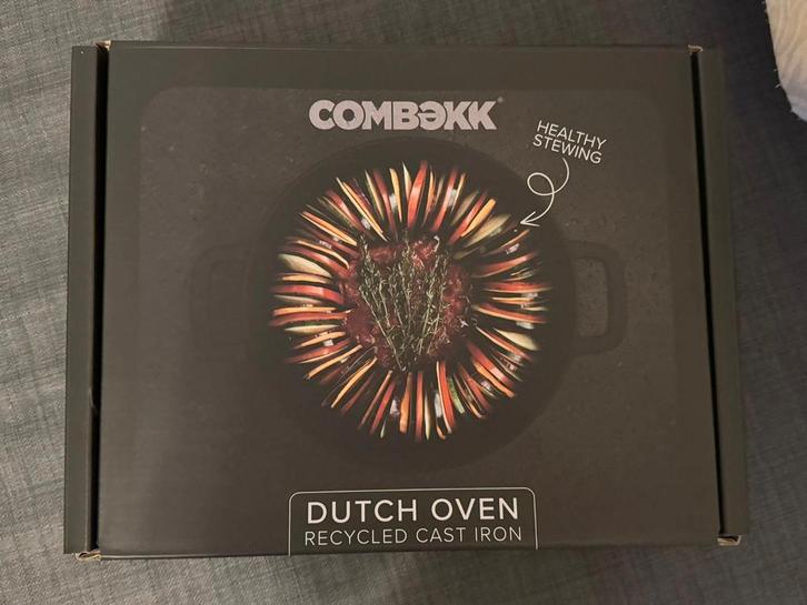 Combekk Dutch Oven Gietijzer 24cm, Huis en Inrichting, Keuken | Potten en Pannen, Nieuw, Koekenpan of Braadpan, Gietijzer, Inductieplaat