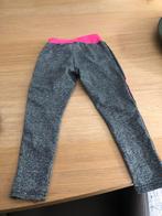 Nike broek grijs/roze maat 122 - als nieuw!, Ophalen of Verzenden, Zo goed als nieuw, Meisje, Overige typen