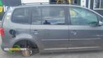 Portier 4Deurs rechts-achter van een Volkswagen Touran (LD7R, Gebruikt, -, -, -