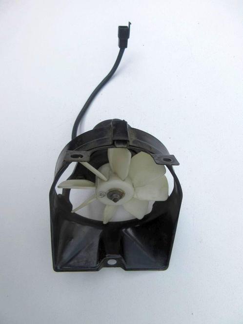 Honda VF750F radiator fan L VF 750 koelvin cooling koel fan, Motoren, Tuning en Styling, Ophalen of Verzenden