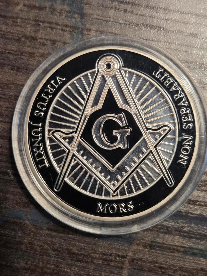 Vrijmetselarij Gedenkmunt, Verzamelen, Religie, Nieuw, Ophalen of Verzenden