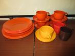 Vintage oranje Mepal campingservies borden kop en schotels, Caravans en Kamperen, Ophalen of Verzenden, Gebruikt