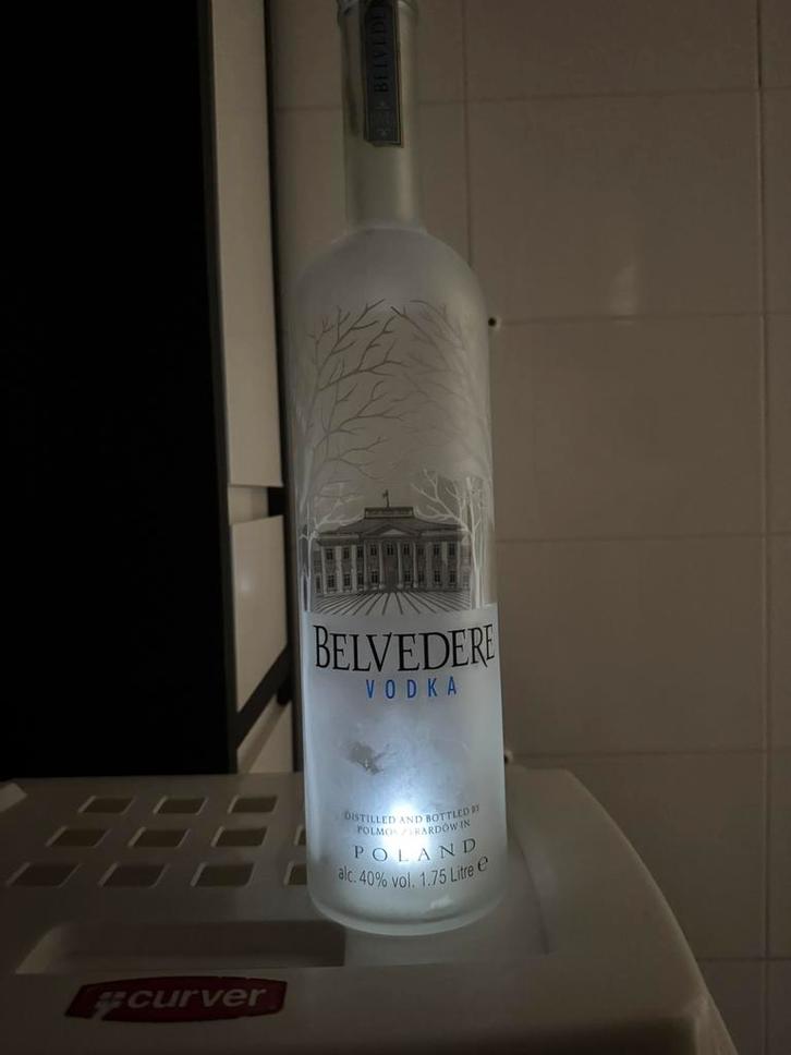 Lege Belvedere Vodka Fles – 1,75 Liter, Verzamelen, Wijnen, Zo goed als nieuw, Overige typen, Overige gebieden, Ophalen