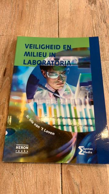 Veiligheid en milieu in laboratoria beschikbaar voor biedingen