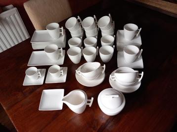 Koffie thee servies in Japanse stijl van Young. beschikbaar voor biedingen