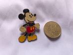 Disney standing classic pie-eyed Mickey Mouse vintage pin, Verzamelen, Speldjes, Pins en Buttons, Ophalen of Verzenden, Zo goed als nieuw