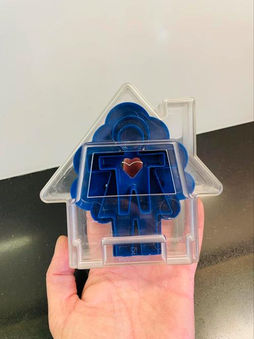 TUPPERWARE Happy Family House Tree Uitstekers, Huis en Inrichting, Keuken | Tupperware, Zo goed als nieuw, Overige typen, Blauw
