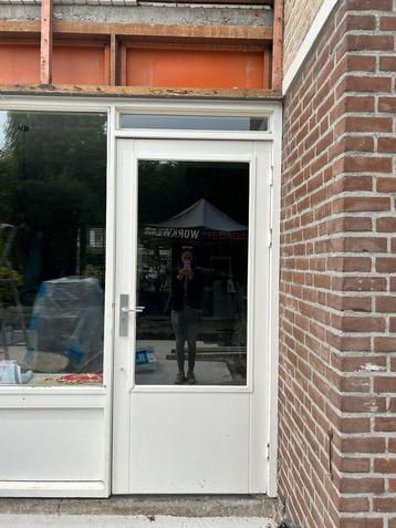 Buitendeur hout 200 x 90 beschikbaar voor biedingen