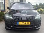 Skoda Karoq 1.5 TSI Sportl. Bus. CARPLAY-PANO-STOELVERW-CRUI, 65 €/maand, 4 cilinders, Zwart, Karoq