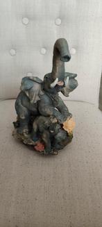Olifant met jong beeld, Ophalen, Zo goed als nieuw, Dier