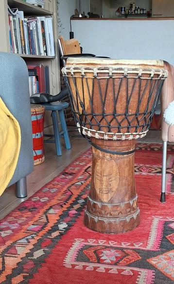 Grote handgemaakte Djembe - Fantastisch Geluid! beschikbaar voor biedingen